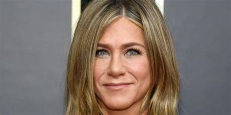 jennifer aniston topless nude|Jennifer Anistons topless sideboob photo is a sight to behold